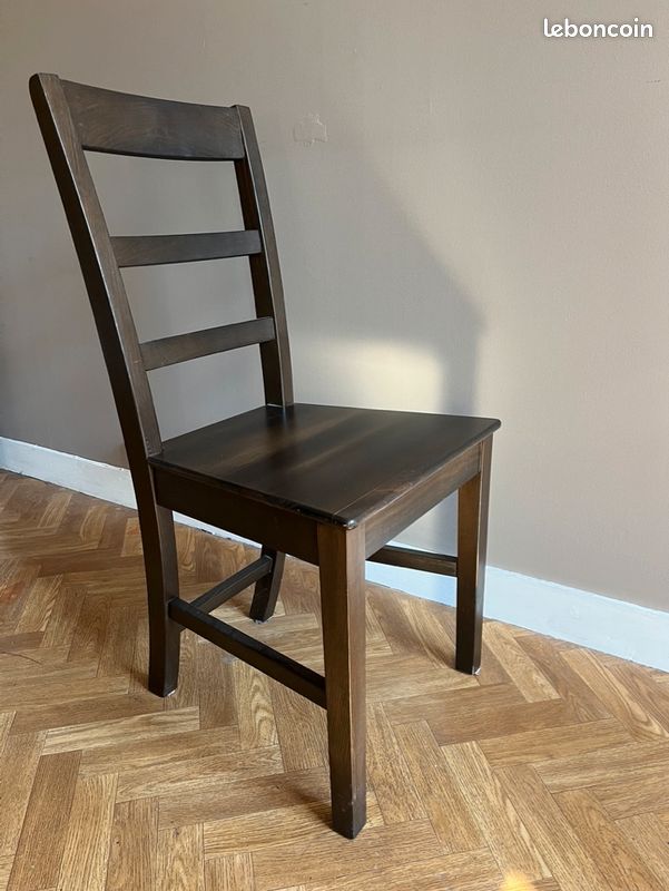 Chaises brun foncé (image 1)