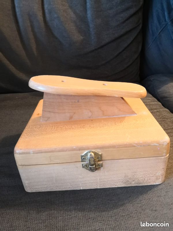 Boîte à cirages (image 1)