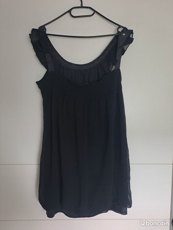 Robe / haut pour les fêtes (image 2)