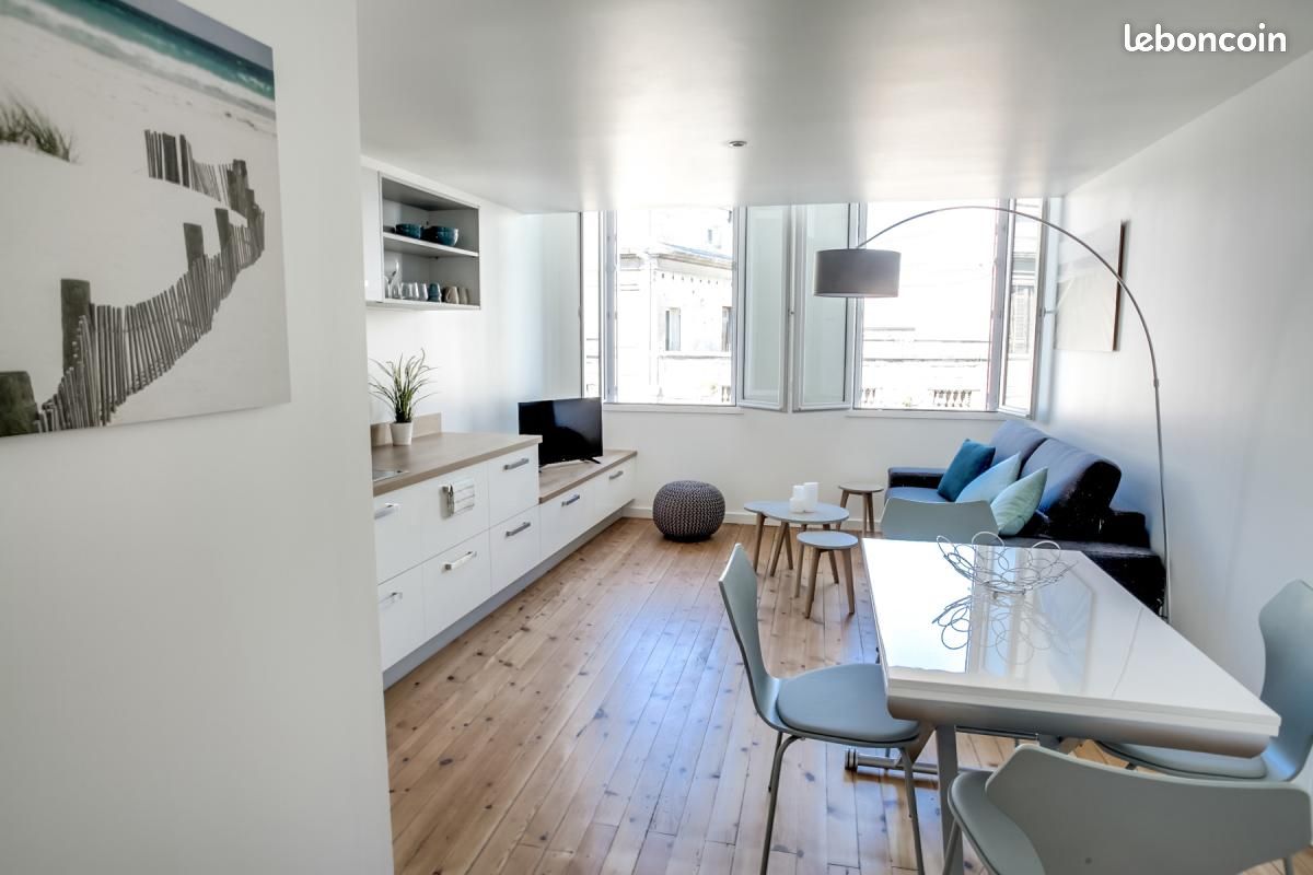 Appartement 2 pièces 47 m² · à Bordeaux · 47 m² · 940 €