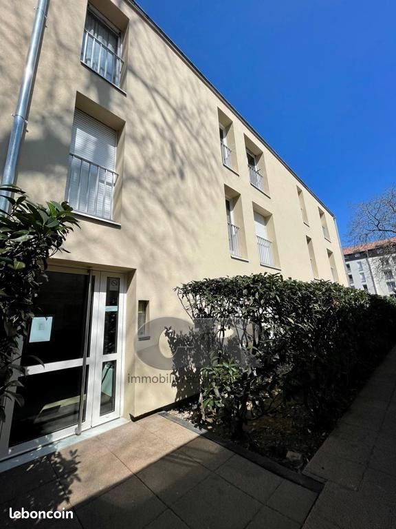 Appartement 2 pièces 49 m² · à Nancy · 49 m² · 590 €