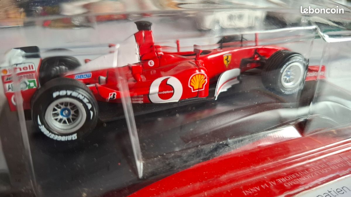 Miniature Ferrari Formule 1 2002 - Échelle 1:43 - Rouge - Occasion - En Aluminium