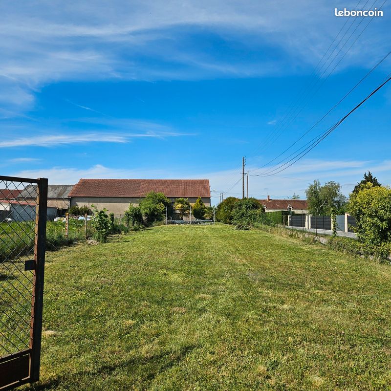 Terrain idéal - Constructible - Opportunité rare · à Châtillon-sur-Cher · 20 000 €