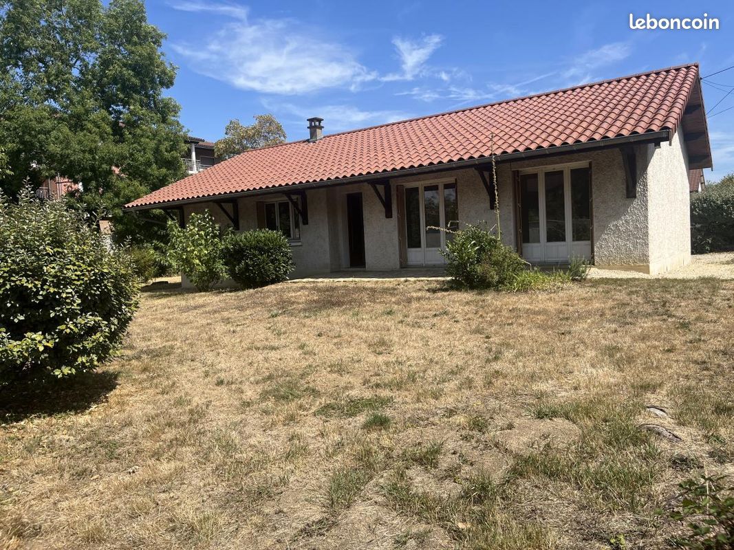 Maison 4 pièces 85 m² · à Péronnas · 85 m² · 995 €/mois