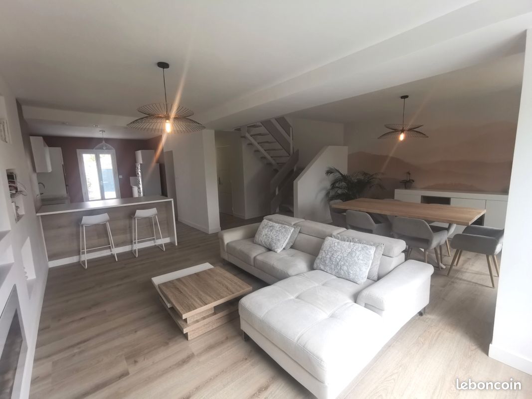 Maison 6 pièces 110 m² · à Juvignac · 110 m² · 395 000 €