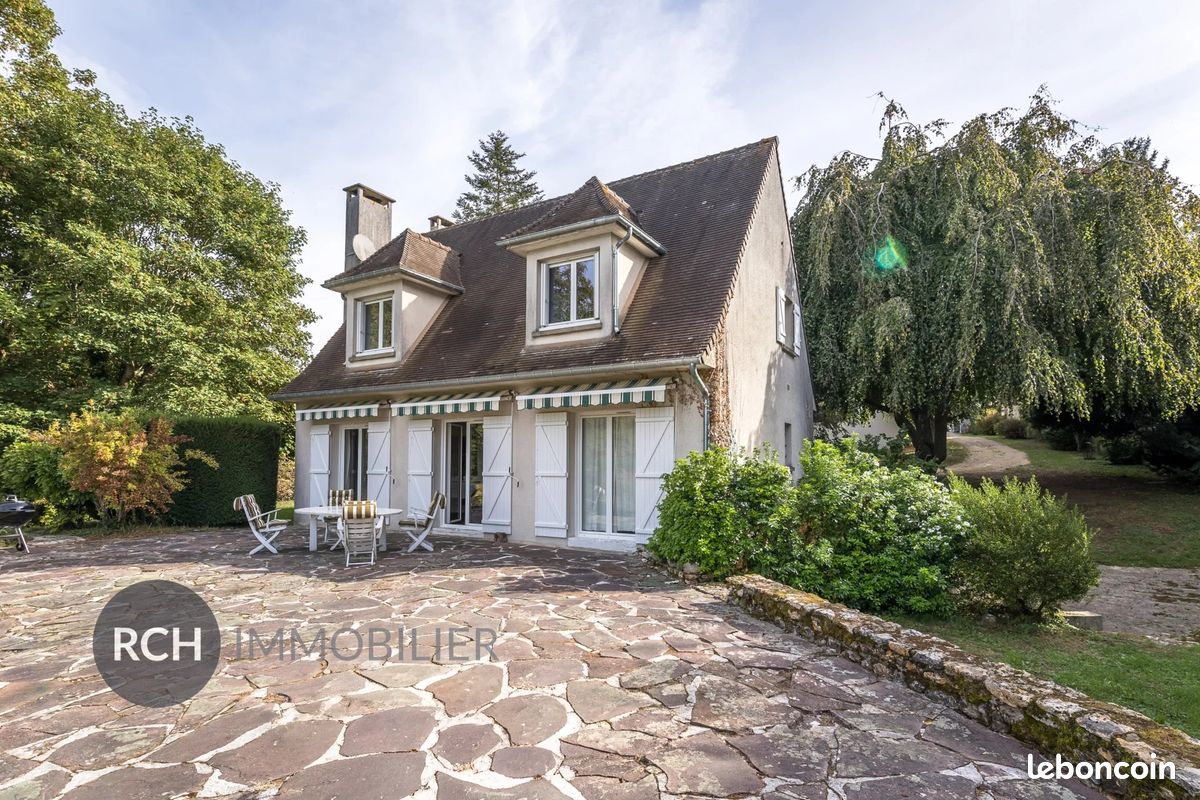 Maison 5 pièces 114 m² · à Thoiry · 114 m² · 349 000 €
