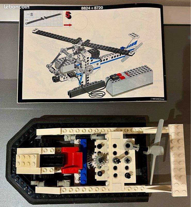 Lego Technic Helicopter 90s LEGO Technic Helicopter 8812 Complete