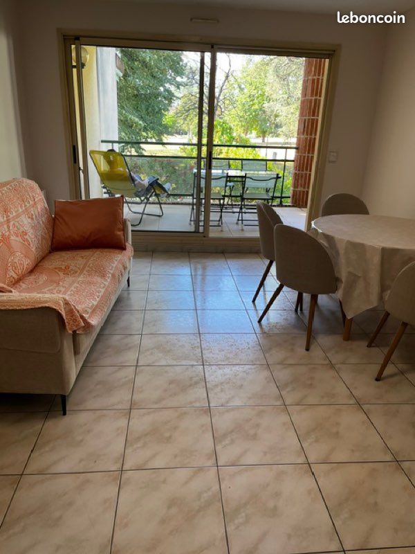 Appartement 2 pièces 70 m² · à Castres · 70 m² · 600 €