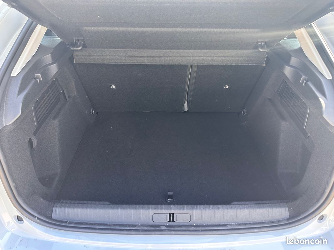 Citroen C4 1.2 HYBRIDE 145CH PLUS E-DCS6 (image 5)