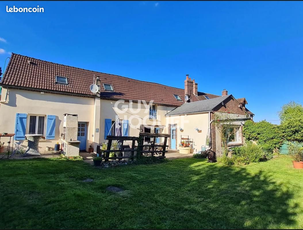 Maison 7 pièces 181 m² · à Ézy-sur-Eure · 181 m² · 300 000 €