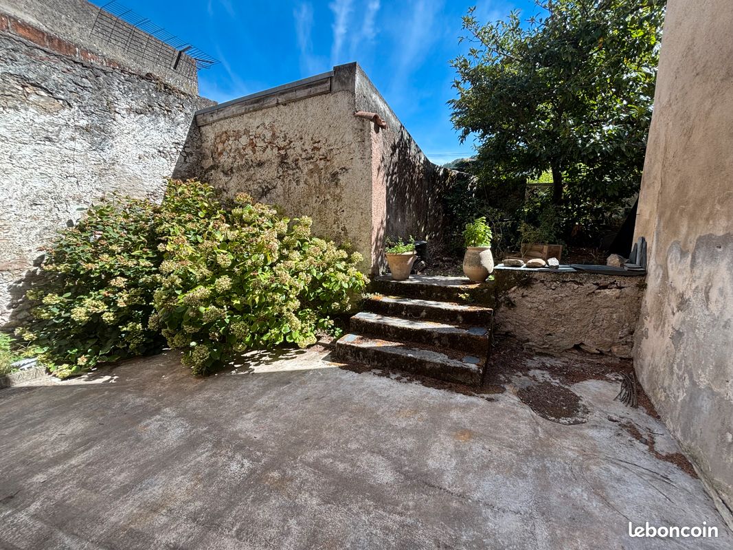 Maison 3 pièces 117 m² · à Dourgne · 116,7 m² · 680 €/mois