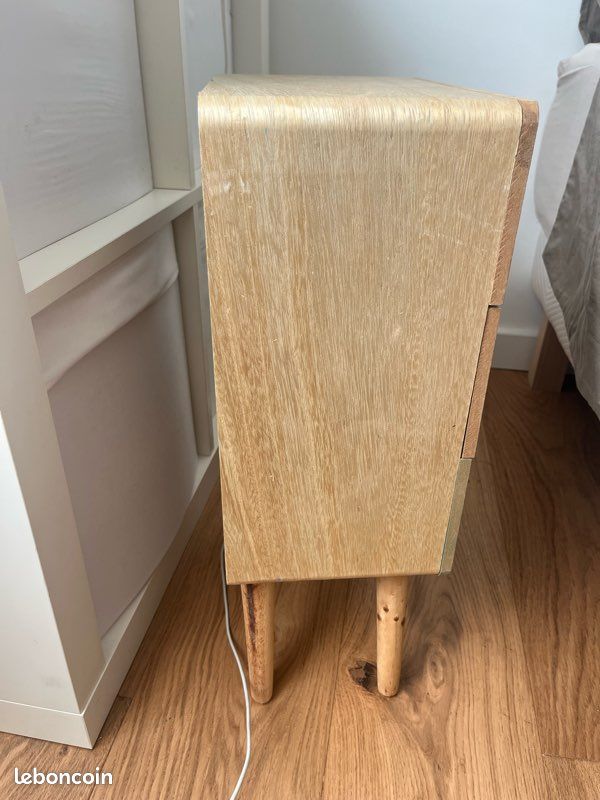 Petite commode/ table de chevet (image 3)