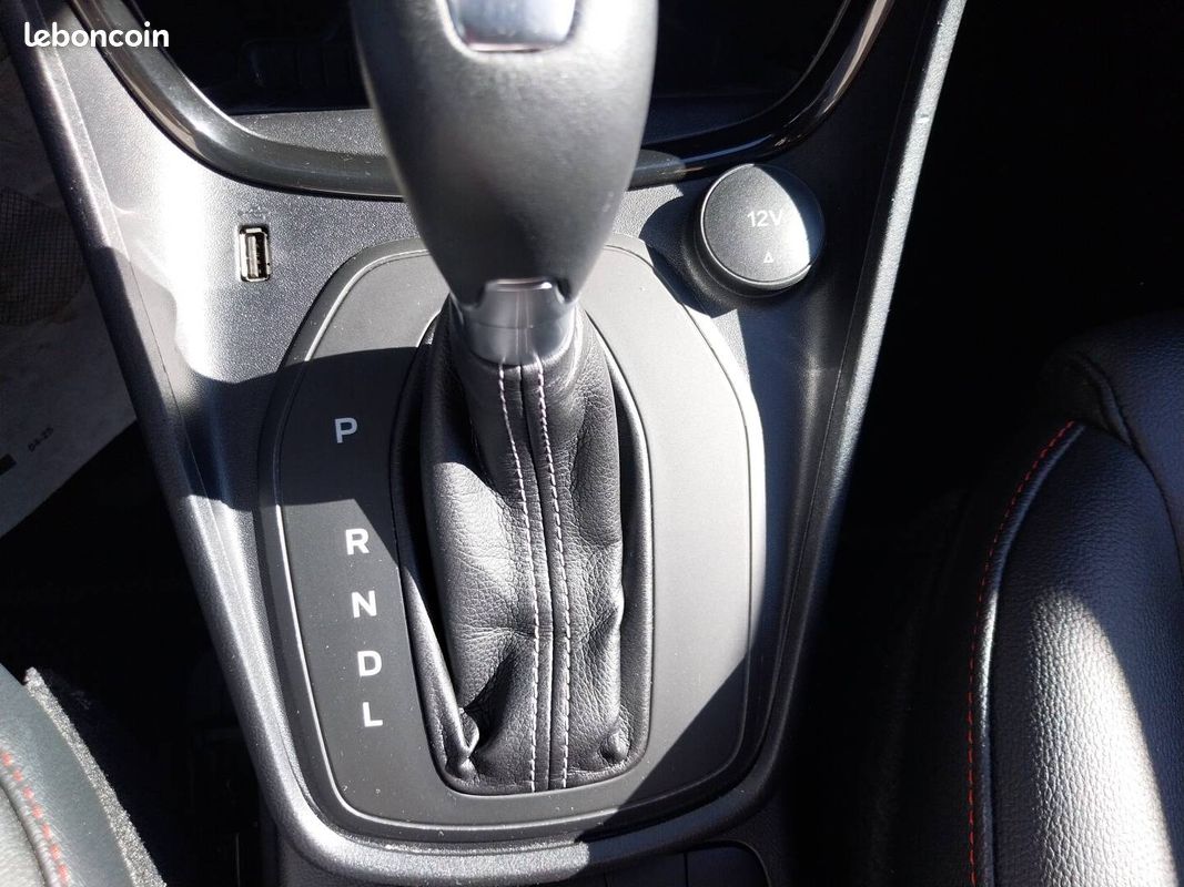 FORD Puma 1.0 EcoBoost 125 ch mHEV S&S Powershift ST-Line X (image 23)