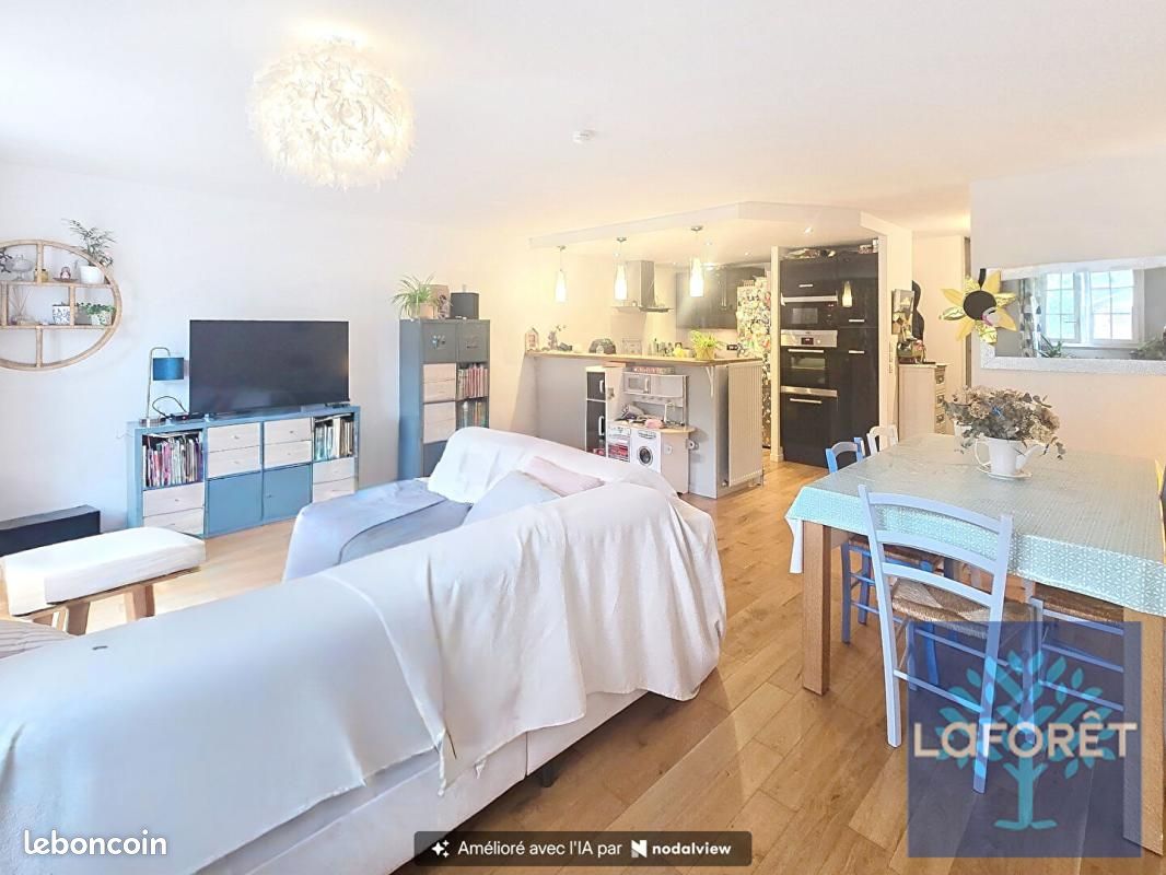 Maison 5 pièces 115 m² · à Vigneux-sur-Seine · 115 m² · 330 000 €