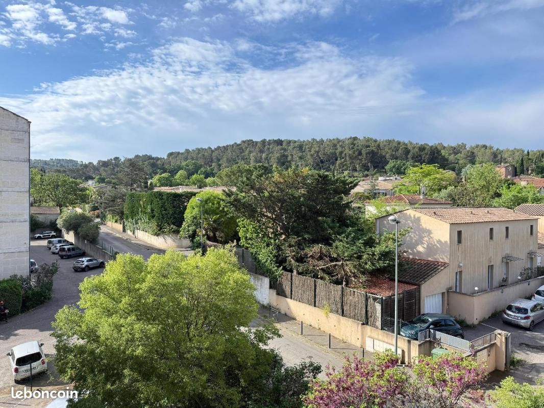 Appartement 3 pièces 76 m² · à Aix-en-Provence · 76 m² · 1 428 €