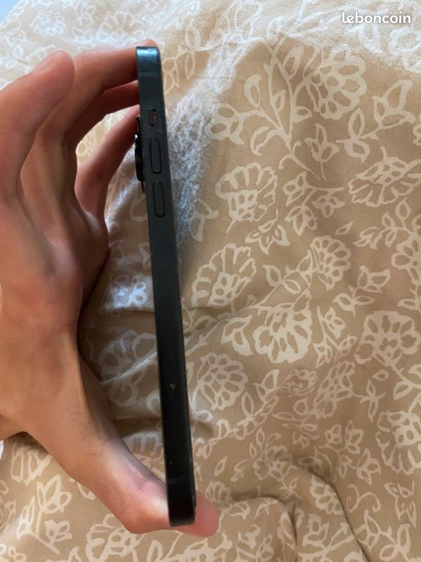 IPhone 14+ (image 3)