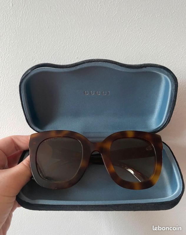 Lunette de soleil Gucci Accessoires Bagagerie