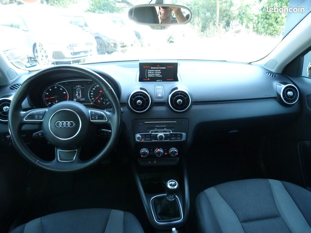 AUDI A1 SPORTBACK TFSI 95 ch (image 3)