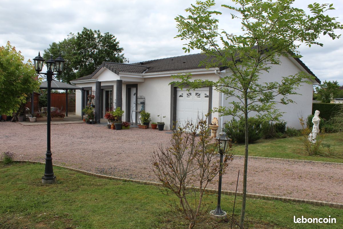 Maison 4 pièces 101 m² · à Paray-le-Monial · 101 m² · 280 000 €