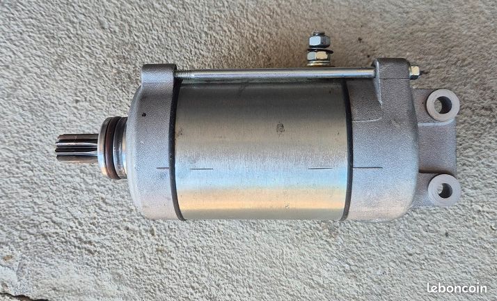 Démarreur moteur RSV4 2020 (image 2)