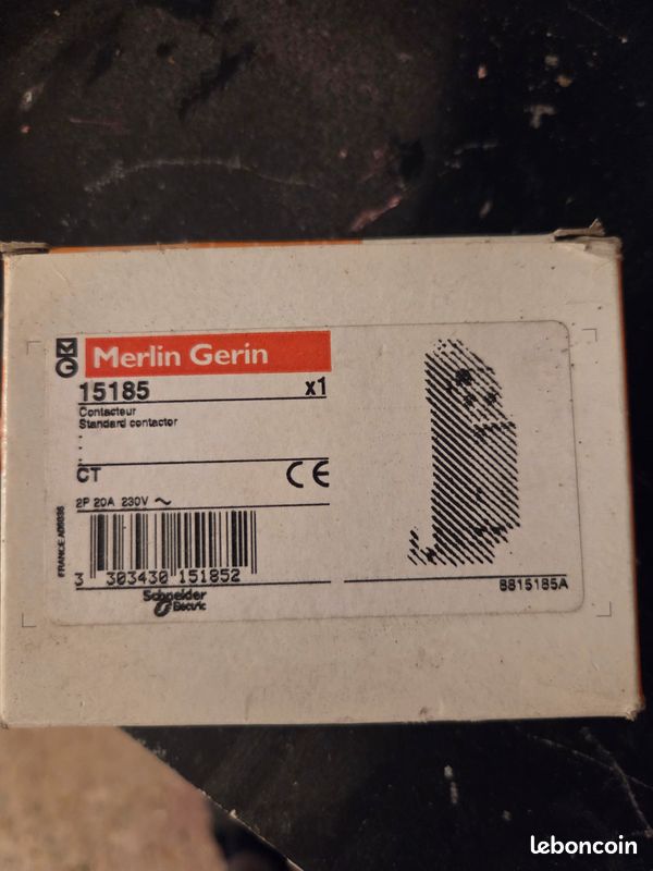 Contacteur 2P 20A 230V (image 1)