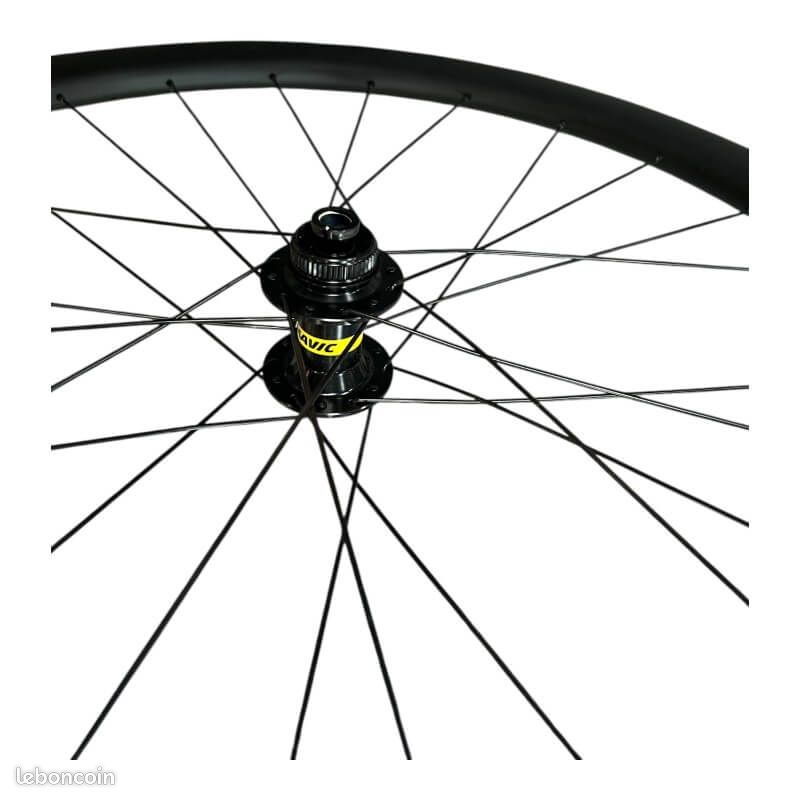 Paire De Roues Mavic Cosmic S 42 Disc - Carbone - VTT De Route - Neuves