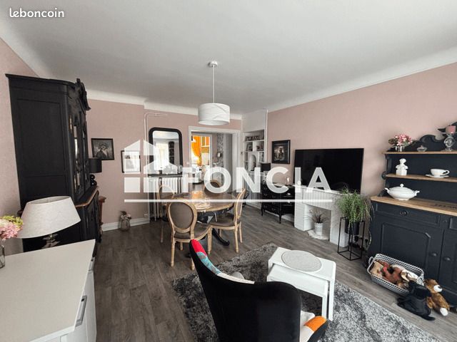Appartement 3 pièces 81 m² · à Le Havre · 81 m² · 930 €/mois