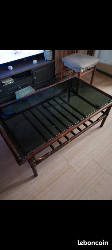 Table en verre et bois (image 1)