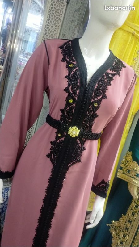 Caftan (image 1)