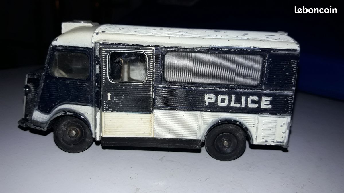 SOLIDO./ NO DINKY Toys . Camion Pompier Iveco Bon État EUR 5,50