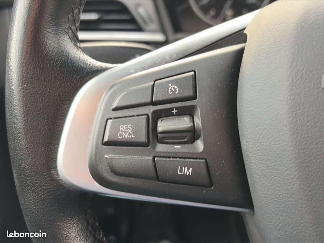 BMW SERIE 2 ACTIVETOURER (f45) 225xea 224 business (image 20)