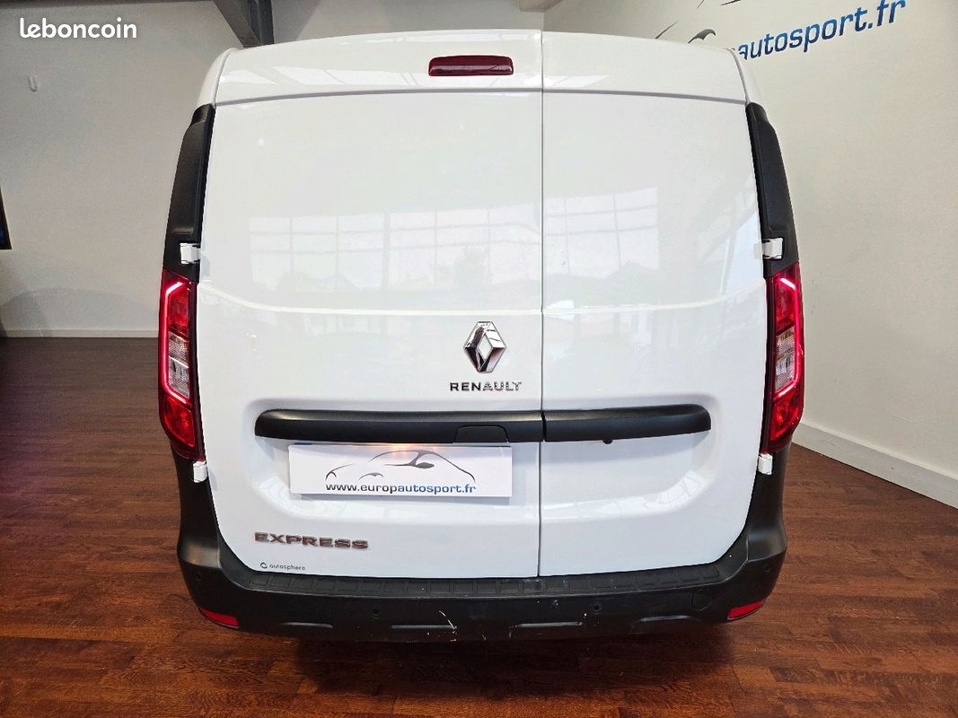 Renault EXPRESS VAN 1.5 BLUE DCI 95CH CONFORT (image 9)