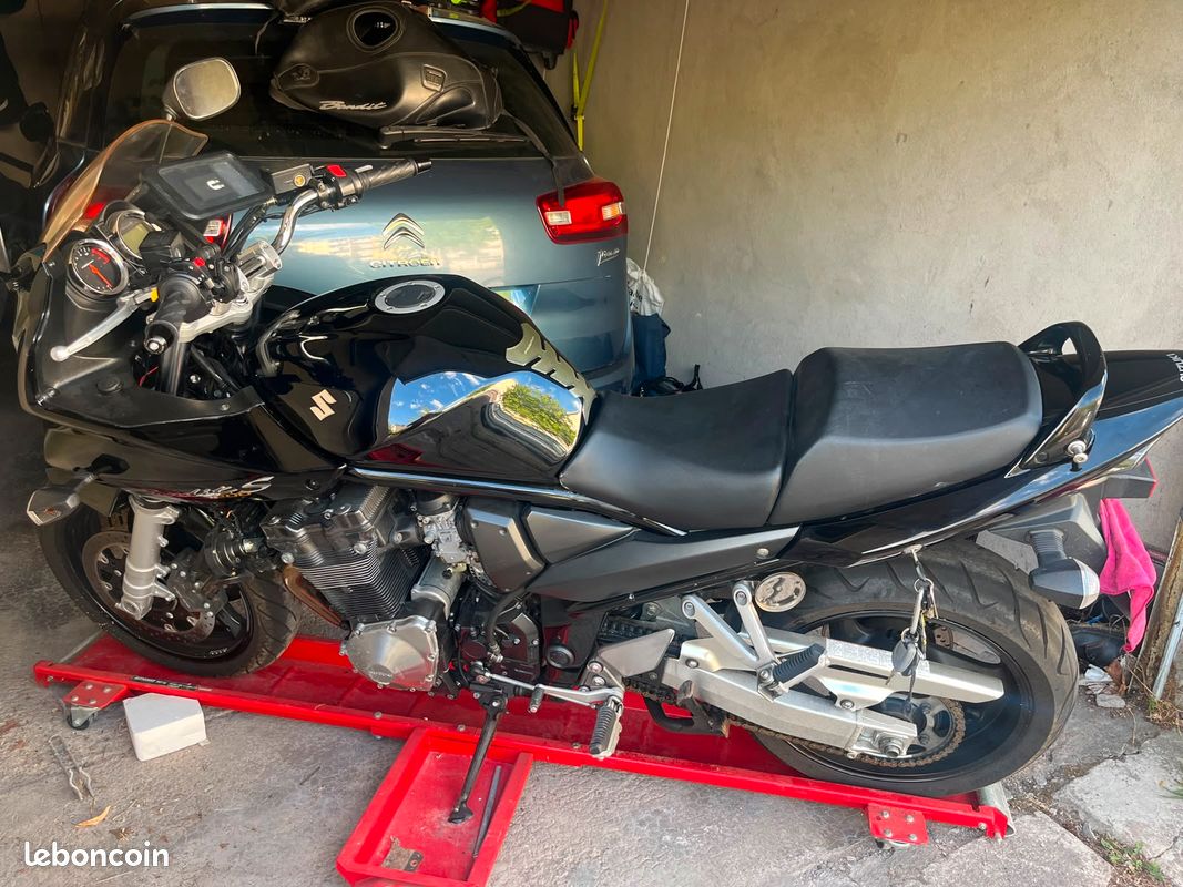 Suzuki bandit 1200 s 2007 34065 km 2800 à débattre raisonablement (image 1)