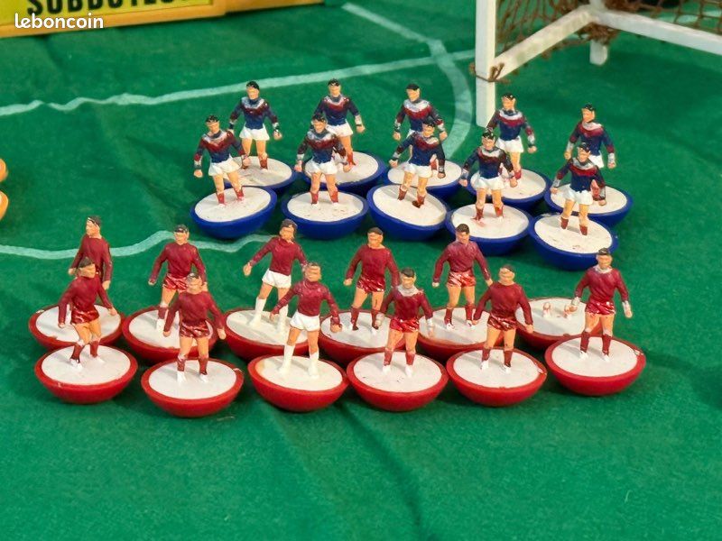 Jouets et jeux anciens Subbuteo