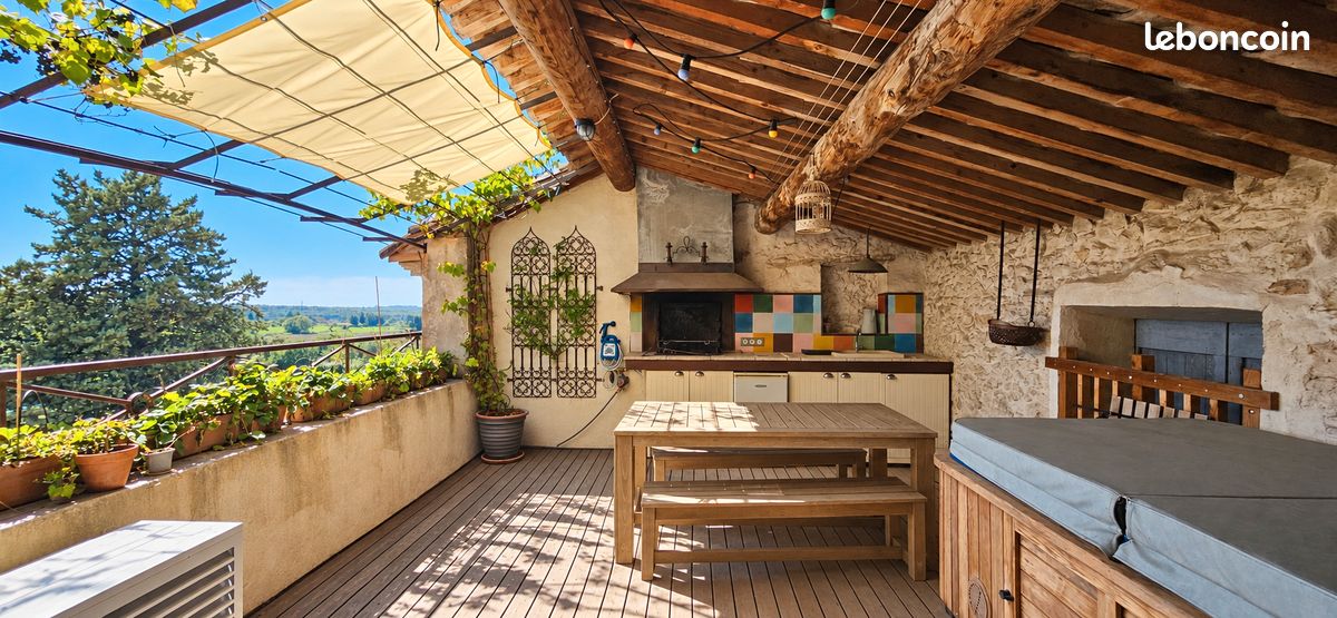 Maison 6 pièces 139 m² · à Lambesc · 139 m² · 370 000 €