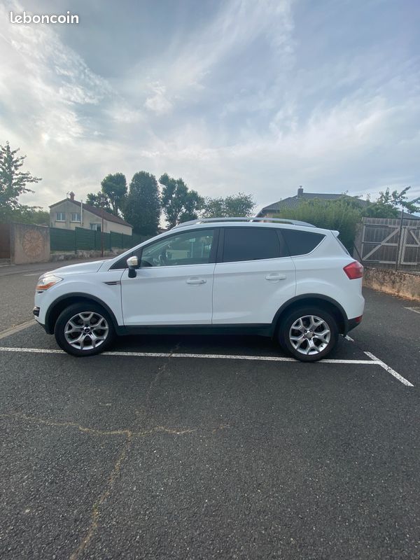 Ford Kuga 2.0 TDCI 136 Titanium (2010) – entretien complet récent (distribution, freins, pneus, vidanges) CT OK. Rien à Prévoir (image 10)