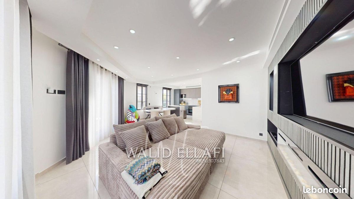 Maison 6 pièces 199 m² · à Joinville-le-Pont · 199 m² · 749 000 €