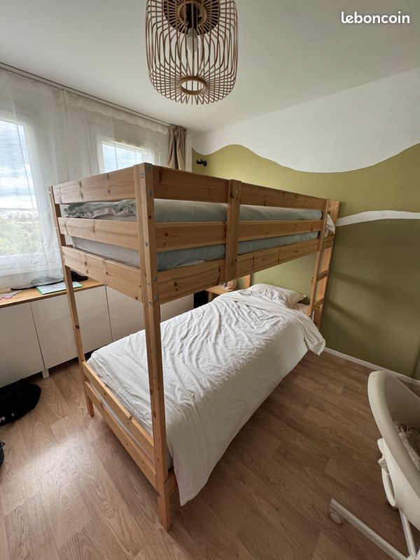 Lit superposé + 2 matelas IKEA MYDAL (image 1)