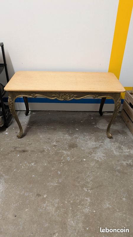 Table basse bois vintage doré (image 1)