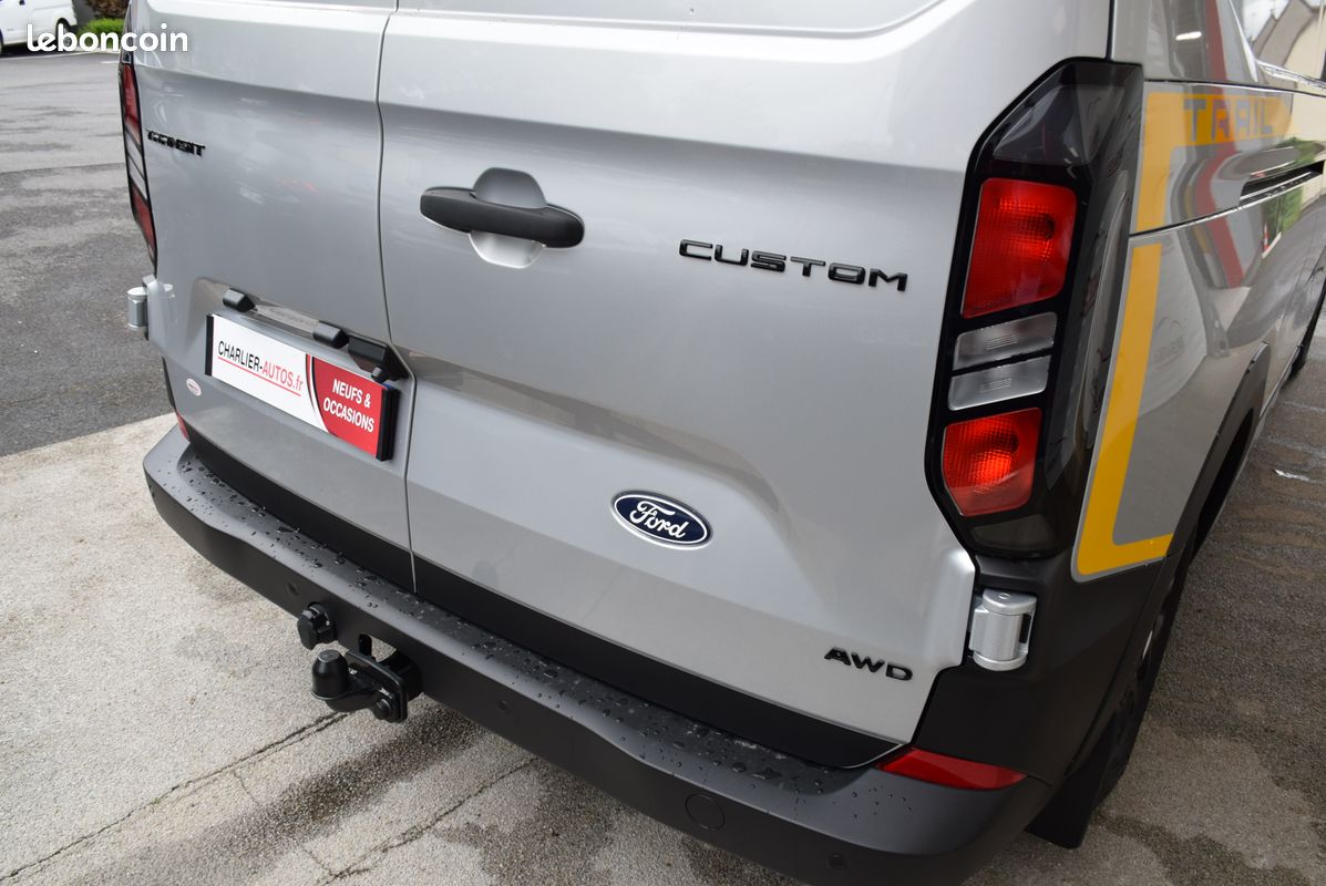 Ford Transit Custom Trail 4x4 320 L2H1 2.0 EcoBlue 170ch BVA8 (image 11)