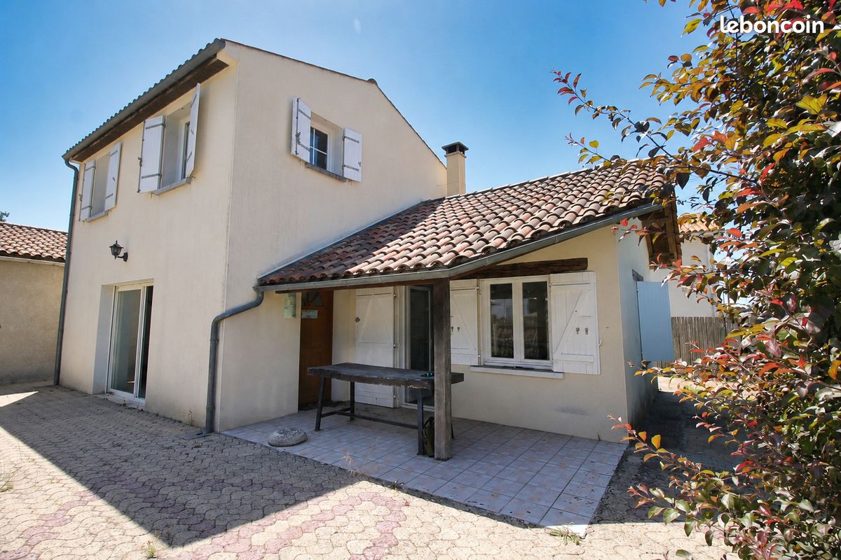 Maison 3 pièces 78 m² · à Saint-Georges-de-Didonne · 78 m² · 332 000 €