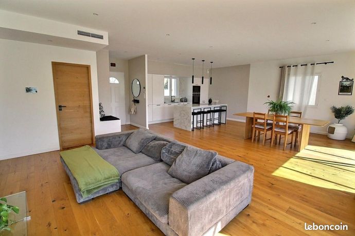 Maison 4 pièces 114 m² — 4