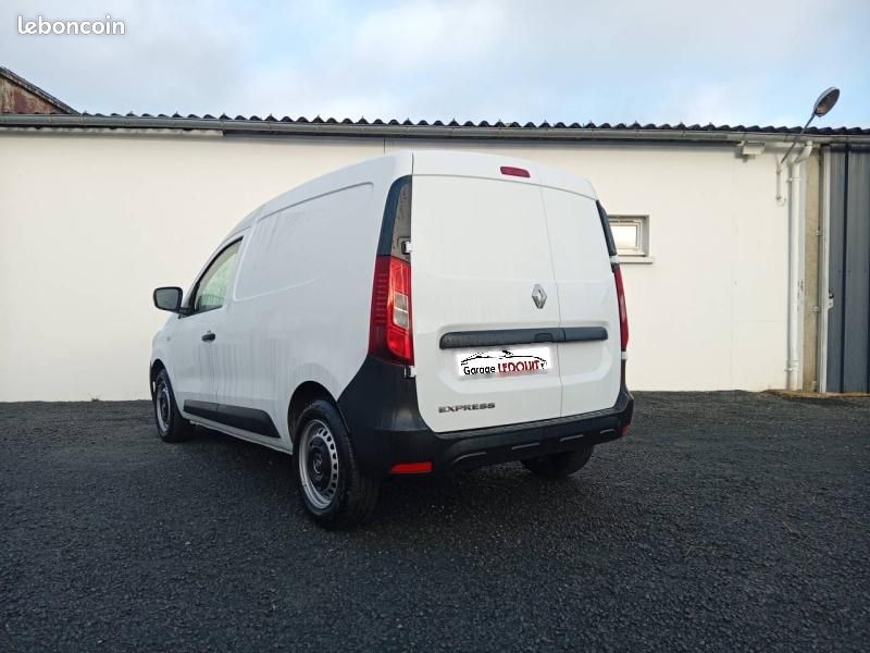Renault Express Van KANGOO 15 825 HT 1.5 Blue dCi 95ch Confort (image 3)