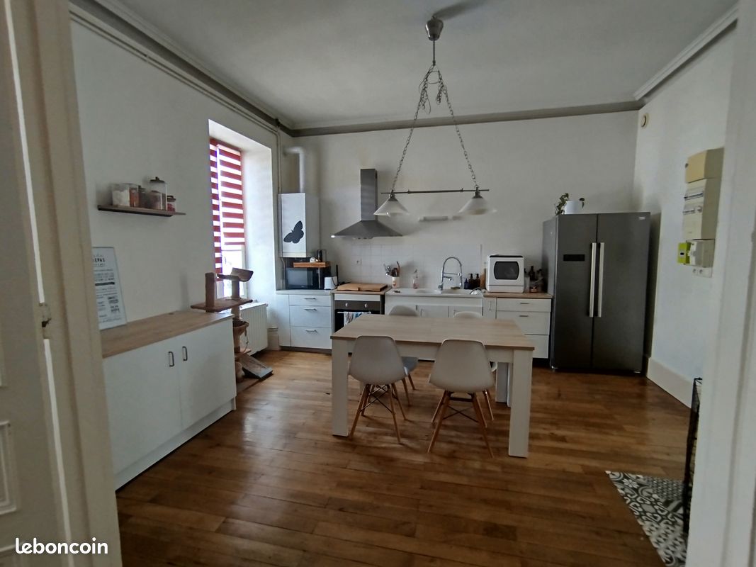 Appartement a louer bourges - 4 pièce(s) - 123 m2 - Surfyn