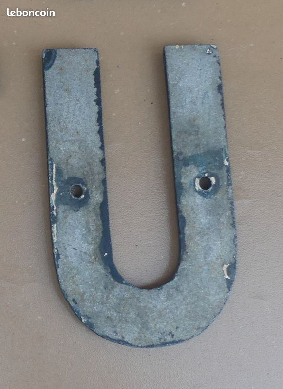 ANCIENNE LETTRE L en métal doré, atelier , industriel, loft, usine, 35 X 34 cm EUR 20,00