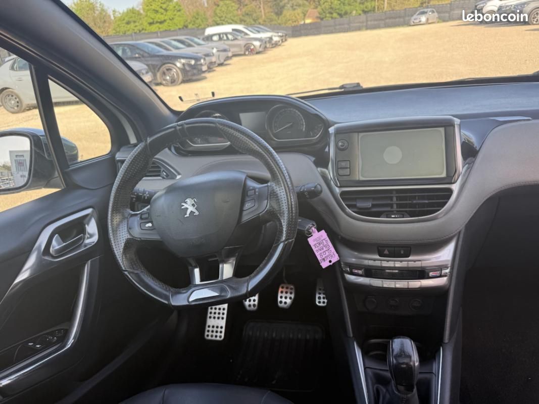 Peugeot 208 1.6 e-HDi 92cv XY Toit Panoramique (image 9)
