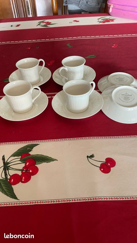 Lot de 4 tasses à café et sous tasses Villeroy &Boch Cellini 2 tasses a café noté Cellini (image 1)