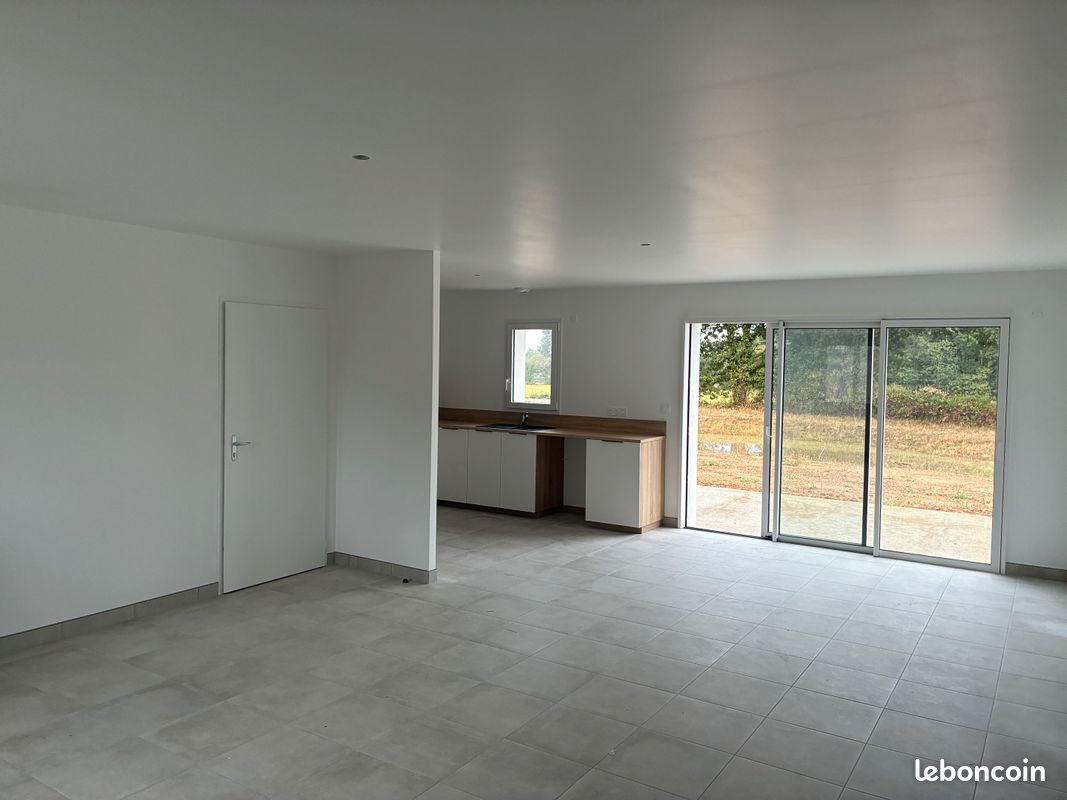 Maison 4 pièces 92 m² · à Mouilleron-le-Captif · 92 m² · 1 085 €/mois