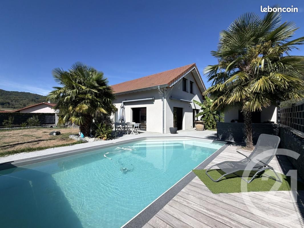 Maison 7 pièces 160 m² · à Chirens · 160 m² · 468 000 €