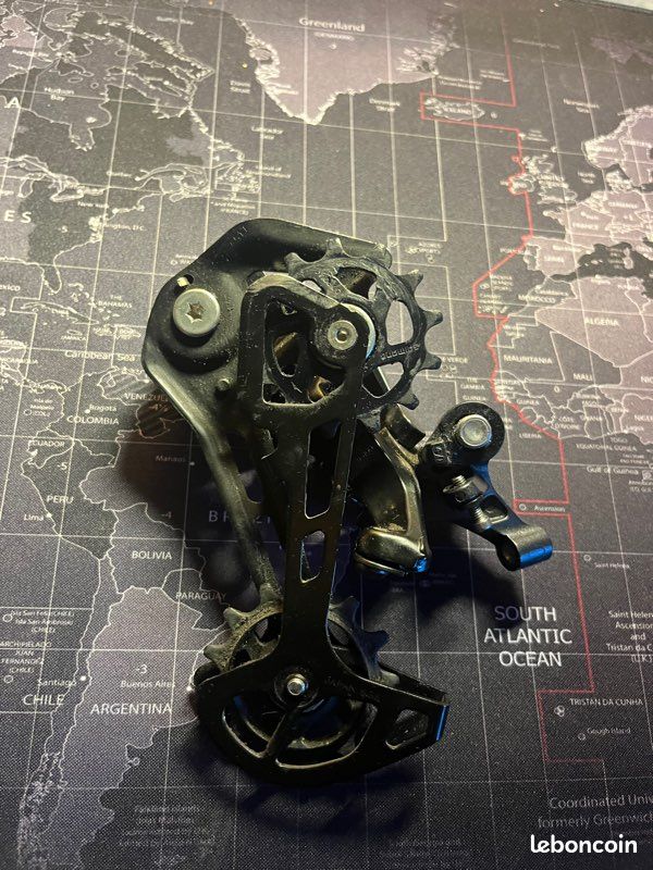 Dérailleur Arrière Shimano Deore RD-M6100-SGS – 12 Vitesses, Neuf (détail Boîte)